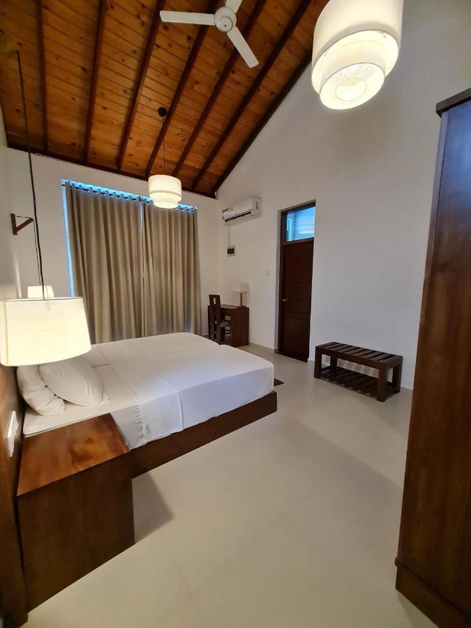 Siri Tropical Retreat Villa Hikkaduwa Ngoại thất bức ảnh