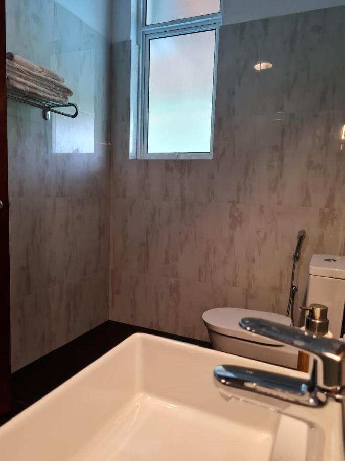 Siri Tropical Retreat Villa Hikkaduwa Ngoại thất bức ảnh