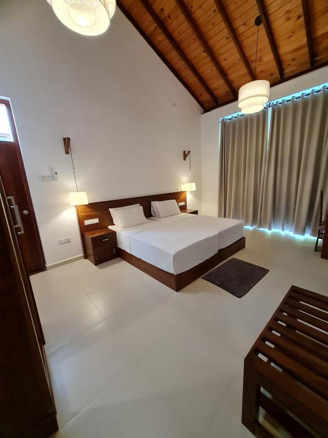 Siri Tropical Retreat Villa Hikkaduwa Ngoại thất bức ảnh