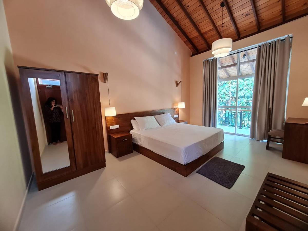 Siri Tropical Retreat Villa Hikkaduwa Ngoại thất bức ảnh