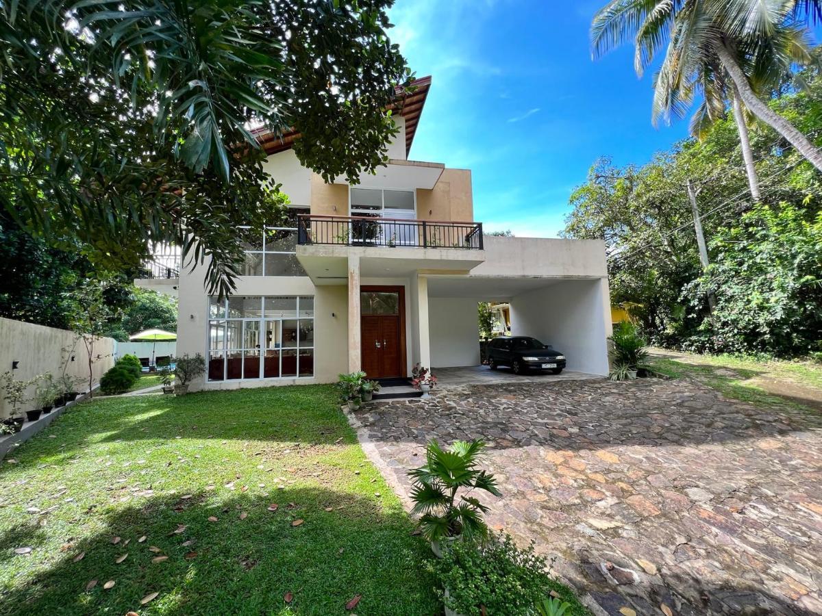 Siri Tropical Retreat Villa Hikkaduwa Ngoại thất bức ảnh