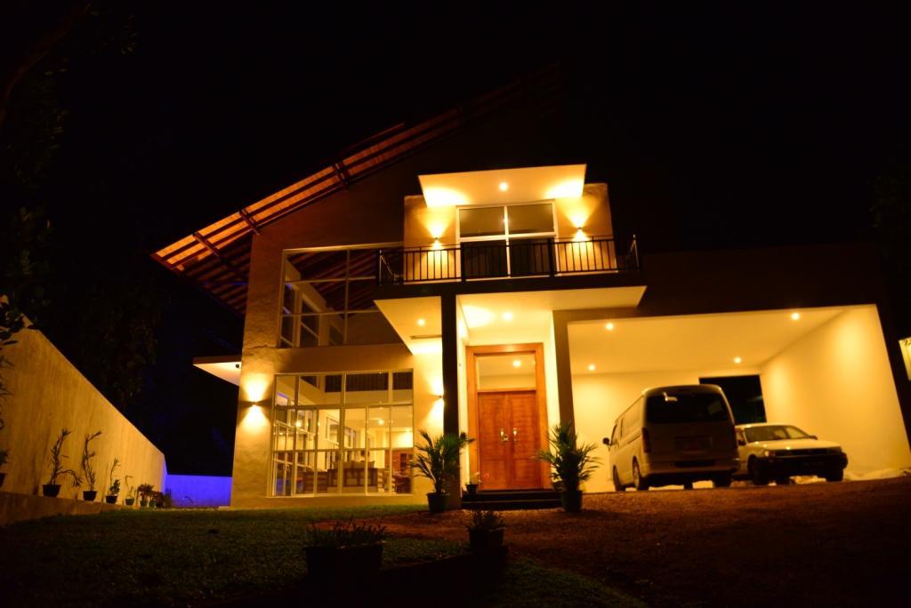 Siri Tropical Retreat Villa Hikkaduwa Ngoại thất bức ảnh